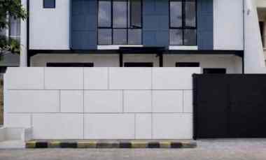 dijual rumah gudang sutorejo selatan siap huni bagus