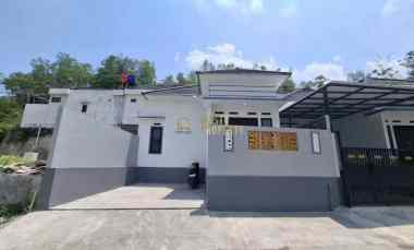 Dijual Rumah Siap Huni Shm 450 Jutaan di Guwosari Pajangan Free Kompo