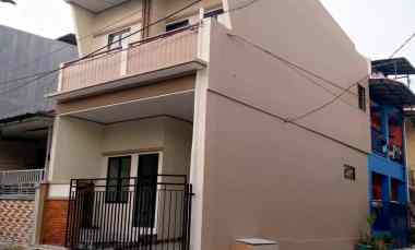 Hunian Cantik dan Modern Siap Huni di Taman Harapan Baru C0151