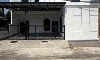 dijual rumah harapan regency