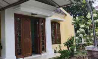 Dijual Rumah Hook Citraland Surabaya