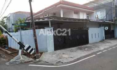 dijual rumah hook di kalibata pancoran jakarta selatan