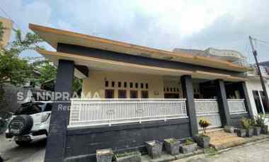 dijual rumah hook di komplek tirta mandala depok