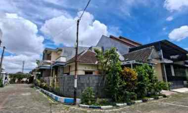 Dijual Rumah Hook Lokasi Blimbing Kota Malang