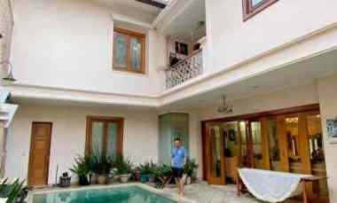 Dijual Rumah Hook Mewah Bintaro Kolam Renang