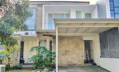 Rumah Imperial Beach, Pakuwon City Strategis Minimalis Siap Huni