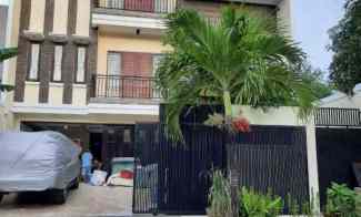 dijual rumah imperial gading