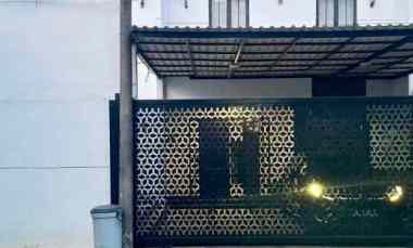Dijual Rumah 2,5 Lantai di Imperial Gading Sukapura Jakarta Utara