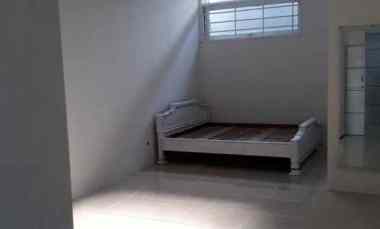 Rumah Istana Mentari Full Furnished Sidoarjo Kota Row Jalan 2 Mobil