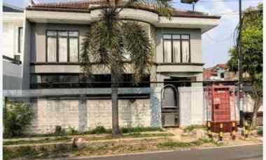 Rumah Dijual di Cempaka Putih Tengah Jakarta Pusat