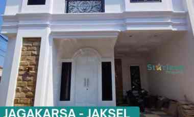 Rumah Premium 2 Lantai SIAP HUNI American Classic Dikawasan Jagakarsa