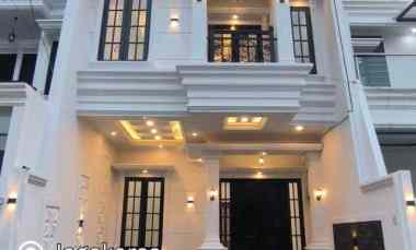 Dijual Rumah Cluster Modern Classic Rooftop di Jagakarsa Jakarta Selat