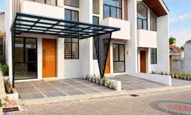 Dijual Rumah Baru Modern Minimalis dalam Cluster Jagakarsa