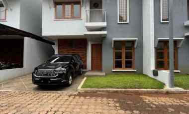 Townhouse 2 lantai Murah Lokasi Strategis DiJagakarsa,Jaksel