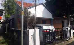 gambar dijual rumah jakbar 850jt shm