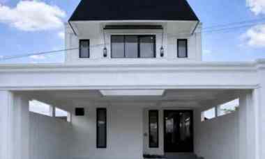 Rumah Mewah Furnish di Maguwoharjo dalam Ringroad Utara Hotel Sheraton