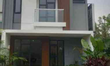 Dijual Rumah Lokasi yang Sangat Strategis Bebas Banjir di Aria Putra