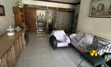 dijual rumah jalan baratajaya gubeng