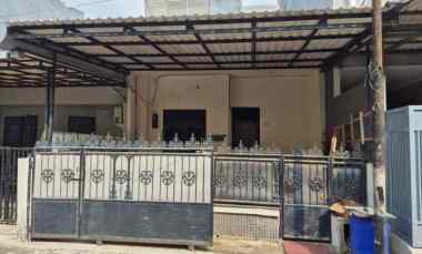 Rumah Dijual di Jalan Bisma V Blok 11