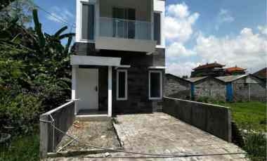 dijual rumah jalan buluh indah