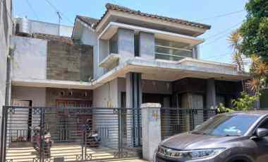 Dijual Rumah Tinggal Bonus Kamar Kos jl. Bunga Bunga Suhat- Malang