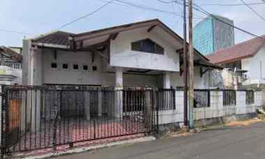 Rumah Dijual di Jalan Cempaka Putih Timur Jakarta Pusat