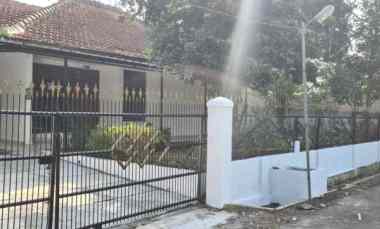 dijual rumah jalan ciwaringin kota bogor