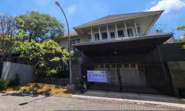 Dijual Rumah Darmo Hill - Private Pool / Kolam Renang - Full Furnished