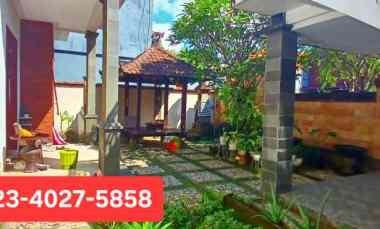 Dijual Rumah LT 300 Kamar Tidur 4 di jl Drupadi Renon dekat Sanur Bali