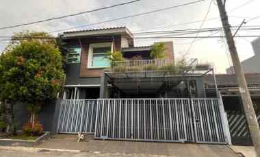 dijual rumah jalan ebony 3 pondok aren