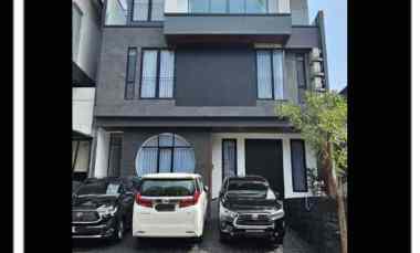 New Private Pool Dijual Rumah Citraland Fullerton Full Furnished SHM