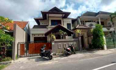 dijual rumah jalan gatot subroto tengah