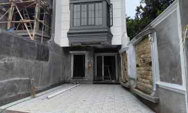 Rumah Syantik Siap Huni 2 Lantai Lokasi Premium Cilodong Depok