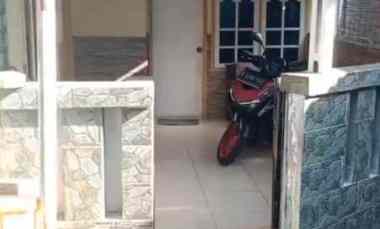 Dijual Cepat Rumah Strategis Karang Tengah Ciledug Tangerang