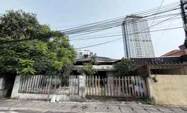 Rumah Dijual di Jalan Kebon Sirih Barat