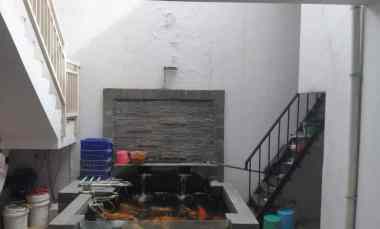 dijual rumah jalan komplek perumahan