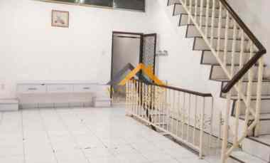 dijual rumah jalan letkol martinus