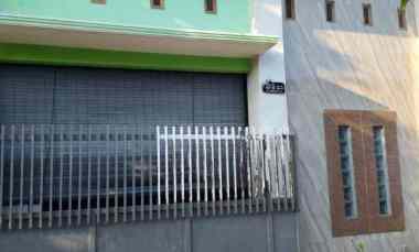 Rumah 2 Lantai LT 84/LB 115 M di Kota Baru Driyorejo Semi Furnished