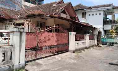 dijual rumah jalan nangka utara