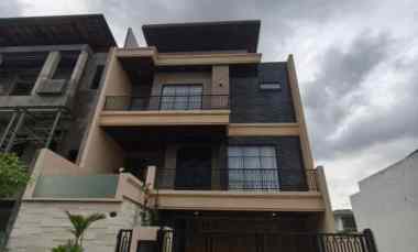 Rumah North Emerald Mansion Citraland Full Furnish Plus Kolam Renang