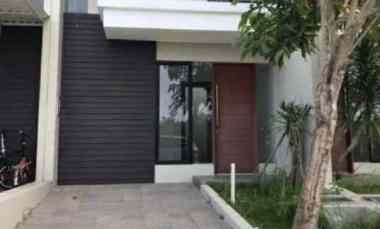 Murah Rp.900jt-an Dijual Rumah North West Lake Citraland 2 K.Tidur