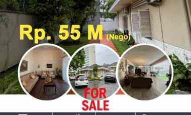 dijual rumah jalan p diponegoro depan