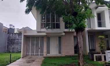Dijual Rumah Pakuwon Indah The Mansion Semi Furnished Siap Huni dekat