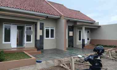 Rumah Dijual di Jalan Permana