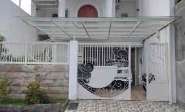 Rumah Dijual Petemon Full Furnish Siap Huni Surabaya Pusat