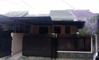 dijual rumah jalan raya bedahan