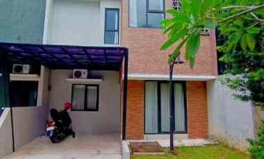 Rumah Dijual di Jalan raya beruang. Bintaro sektor 3