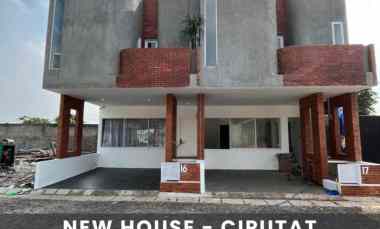 Rumah Baru Cluster di Bintaro.dkt Mal Bintaro Xchange Dn Stasiun