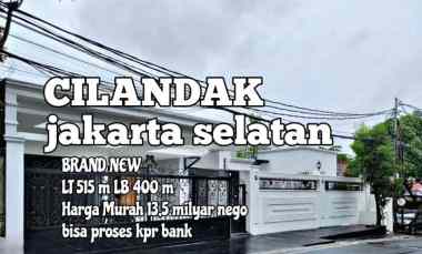 Rumah Mewah Harga Special di Komplek Cilandak dekat Pusat Bisnis