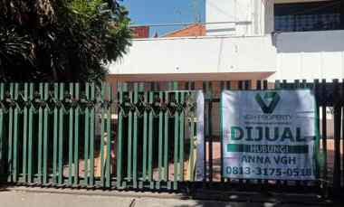 Dijual Rumah Selangkah dari Raya Darmo, Bisa untuk Kantor